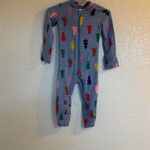 Hanna Andersson CHRISTMAS Blue Footie with Multicolor Tree Design